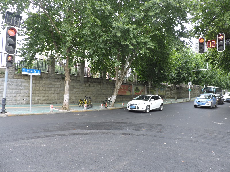 武漢市洪山區亮點(diǎn)片區道路維修——洪達巷