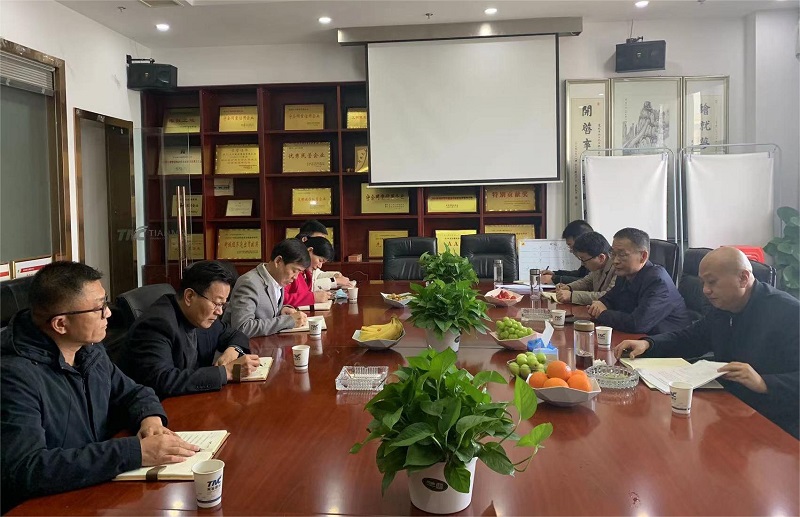 新洲區委常委鄧輝一行領(lǐng)導到我司走訪(fǎng)調研